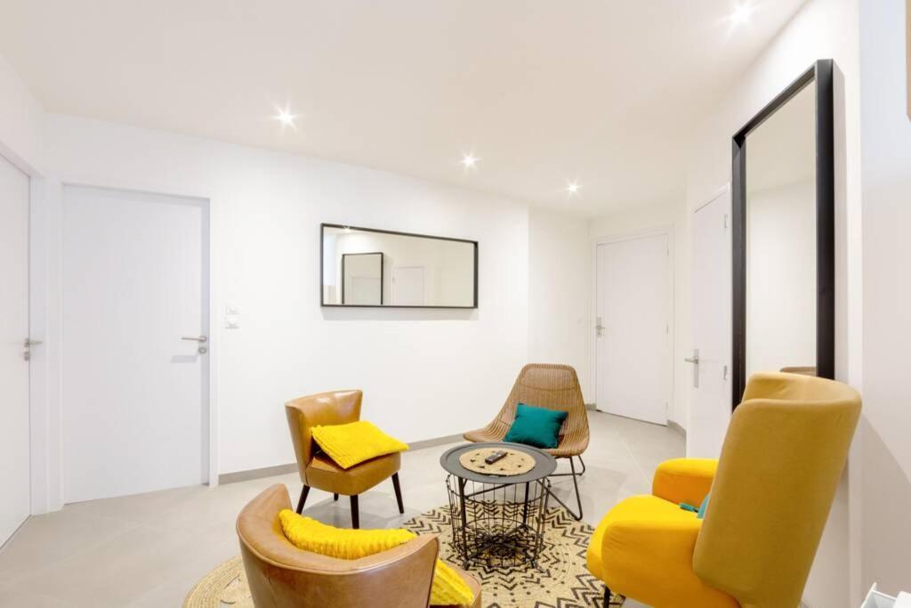 La chambre Liberté 2, SDB privative et TV, Cuisine Salon Partagés, confort et hypercentre Brest Exterior foto